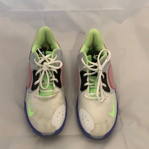 Nike men’s Kevin Durant shoes